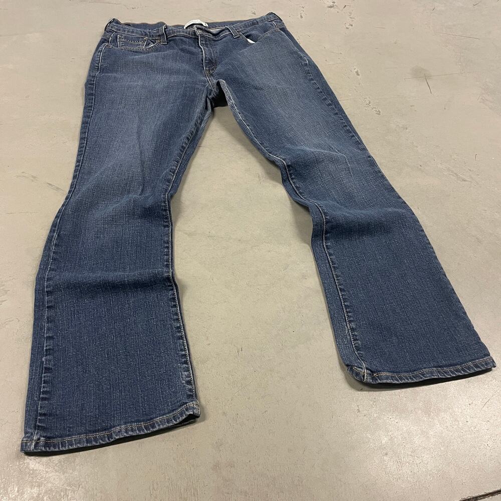Y2K low rise Levi’s flare bootcut jeans 34x31